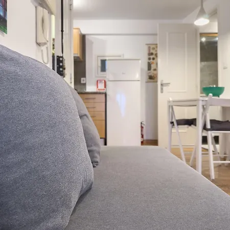 Апартаменты Contemporary In Chiado 2