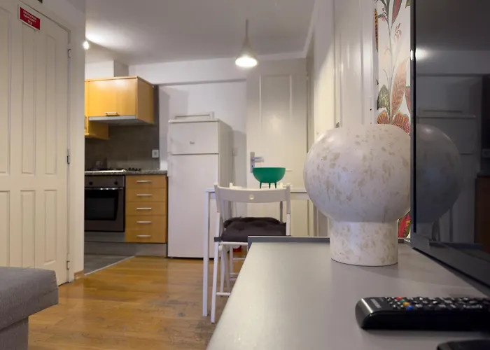 Contemporary In Chiado 2 Апартаменты